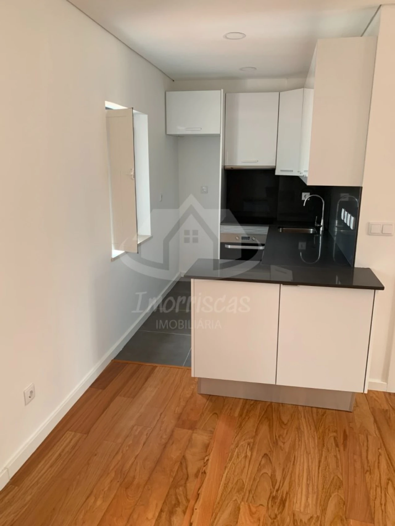 Apartamento T3 para Venda em São Vicente Foto 6