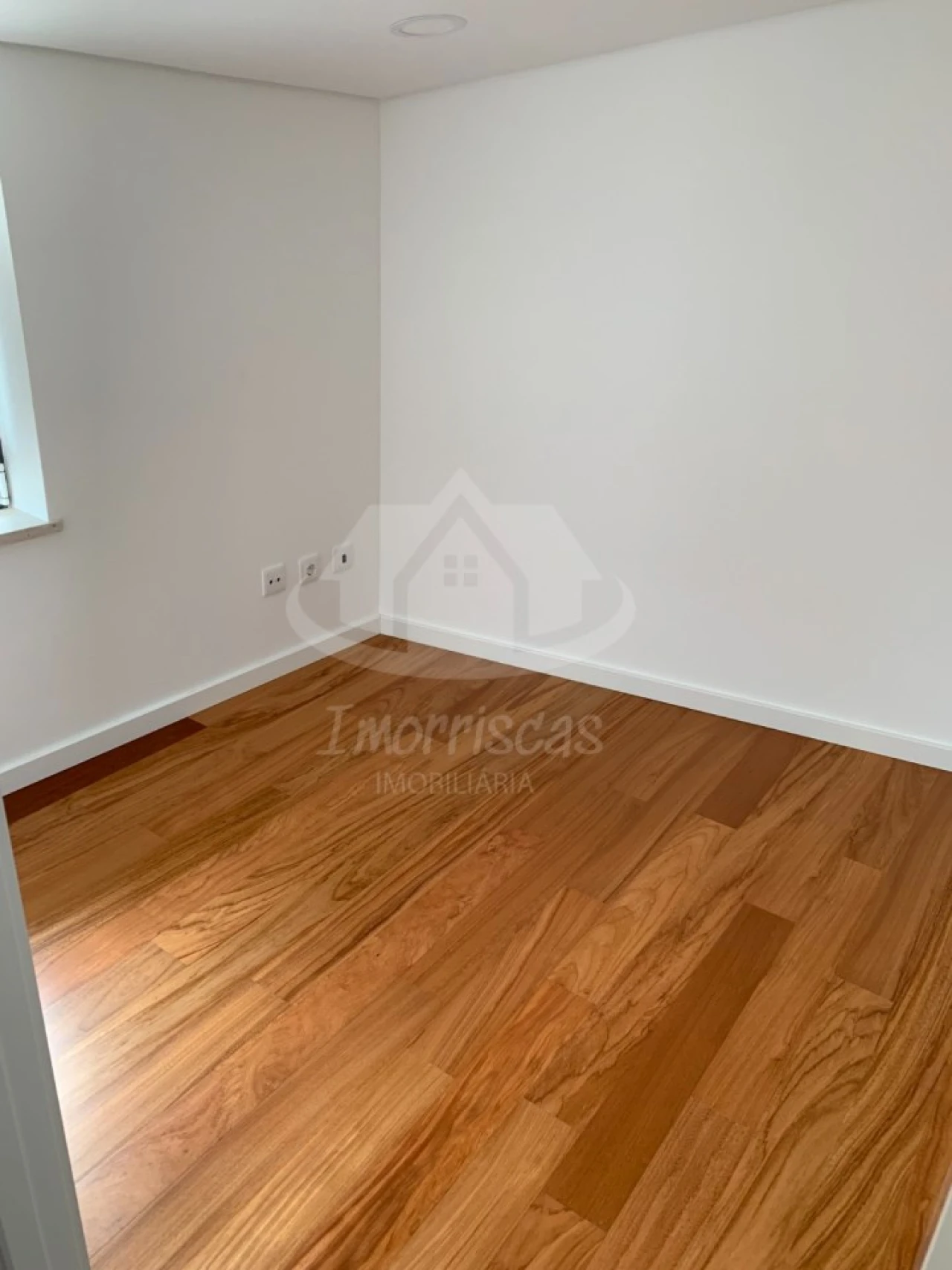 Apartamento T3 para Venda em São Vicente Foto 11