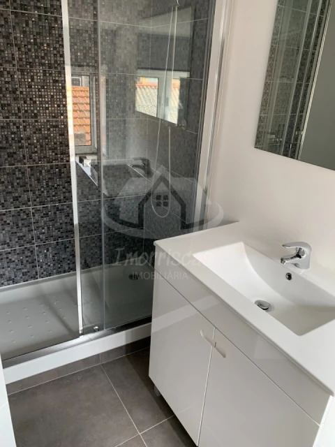Apartamento T3 para Venda em São Vicente