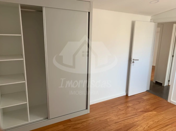 Apartamento T3 para Venda em São Vicente Foto 2