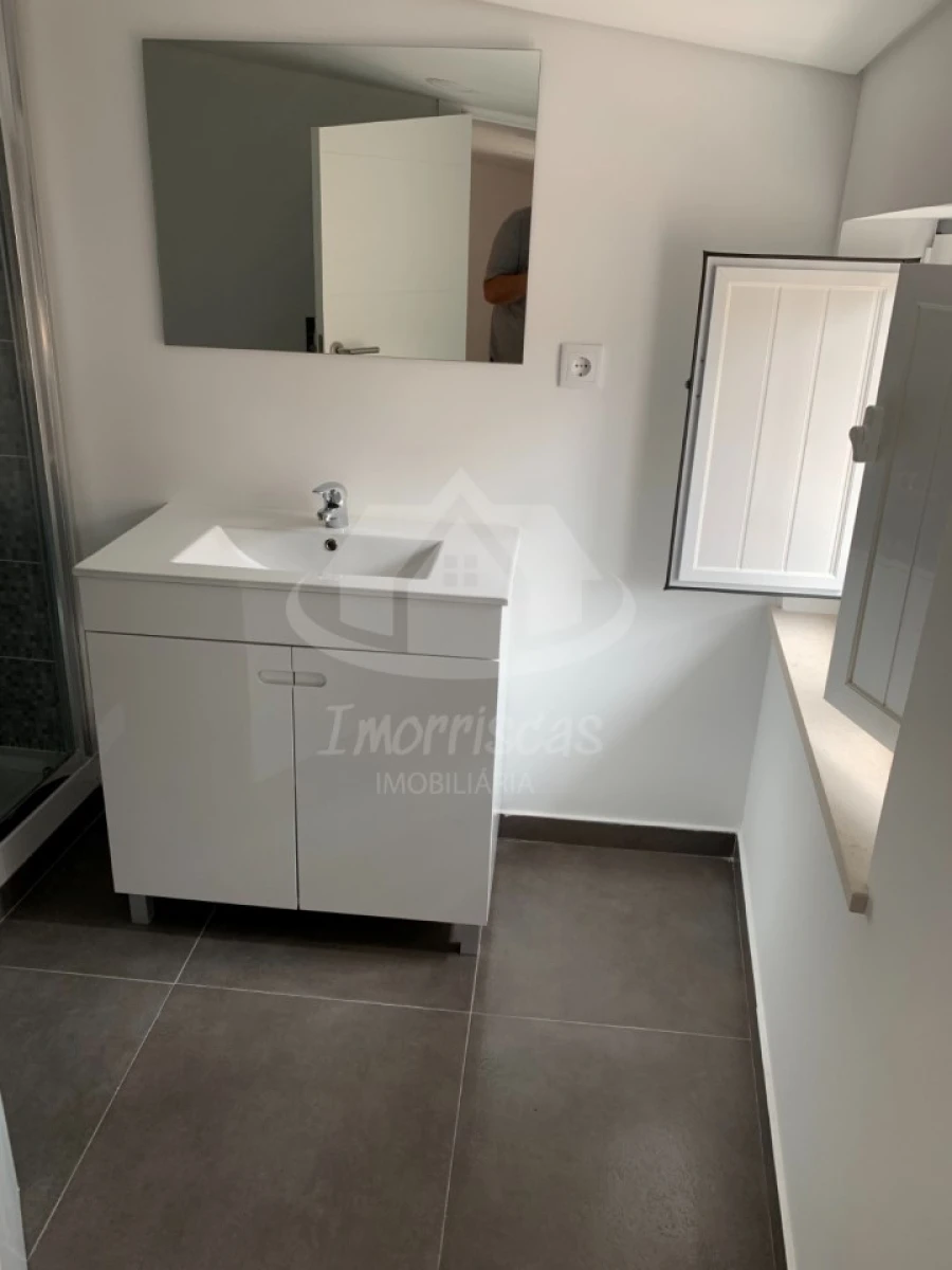 Apartamento T3 para Venda em São Vicente Foto 13