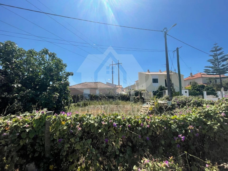 Terreno para Venda em Vialonga Foto 3