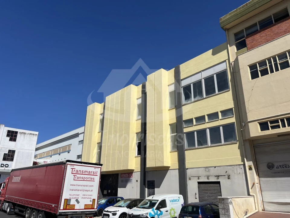 Armazém para Venda em Sacavém e Prior Velho Foto 2