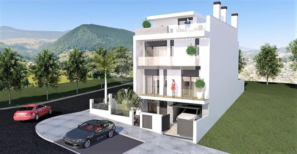 Moradia T4 para Venda em Vialonga Foto 5