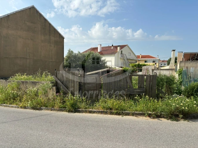 Terreno para Venda em Santa Iria de Azoia, São João da Talha e Bobadela Foto 3