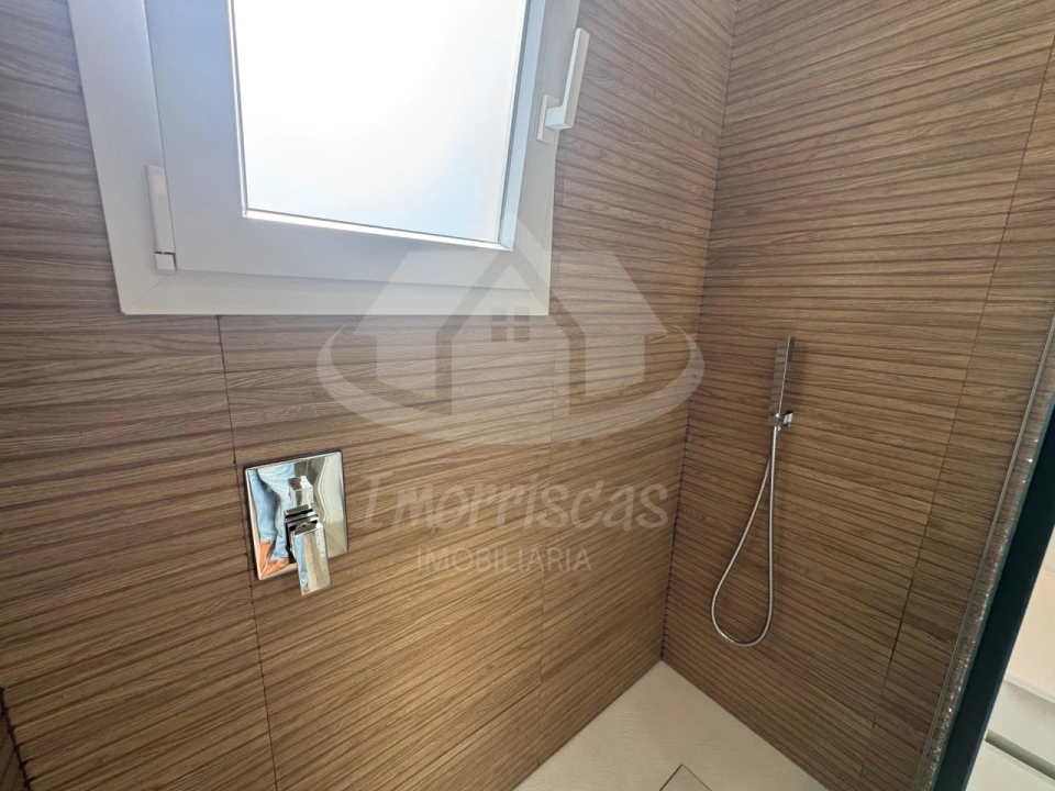 Moradia T2 para Venda em Santa Iria de Azoia, São João da Talha e Bobadela Foto 30