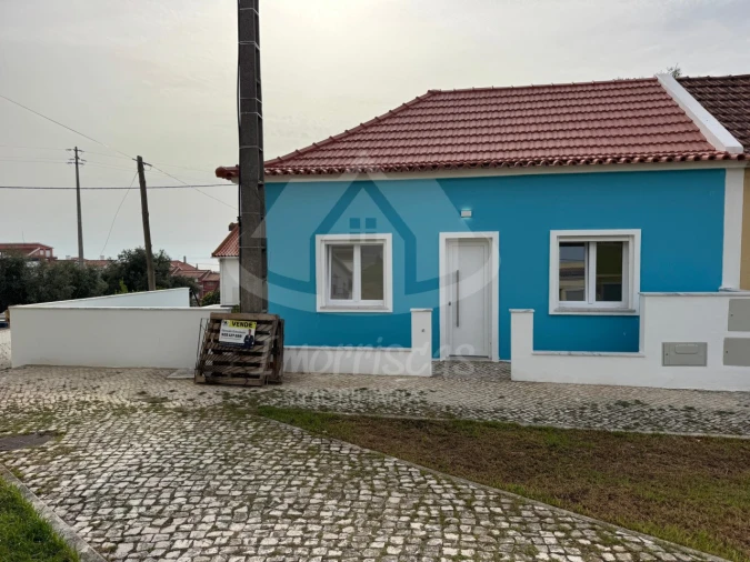 Moradia T2 para Venda em Santa Iria de Azoia, São João da Talha e Bobadela Foto 37