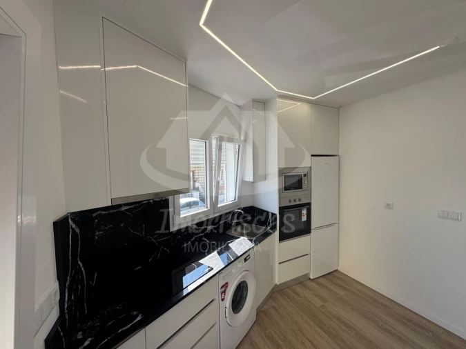 Moradia T2 para Venda em Santa Iria de Azoia, São João da Talha e Bobadela Foto 7