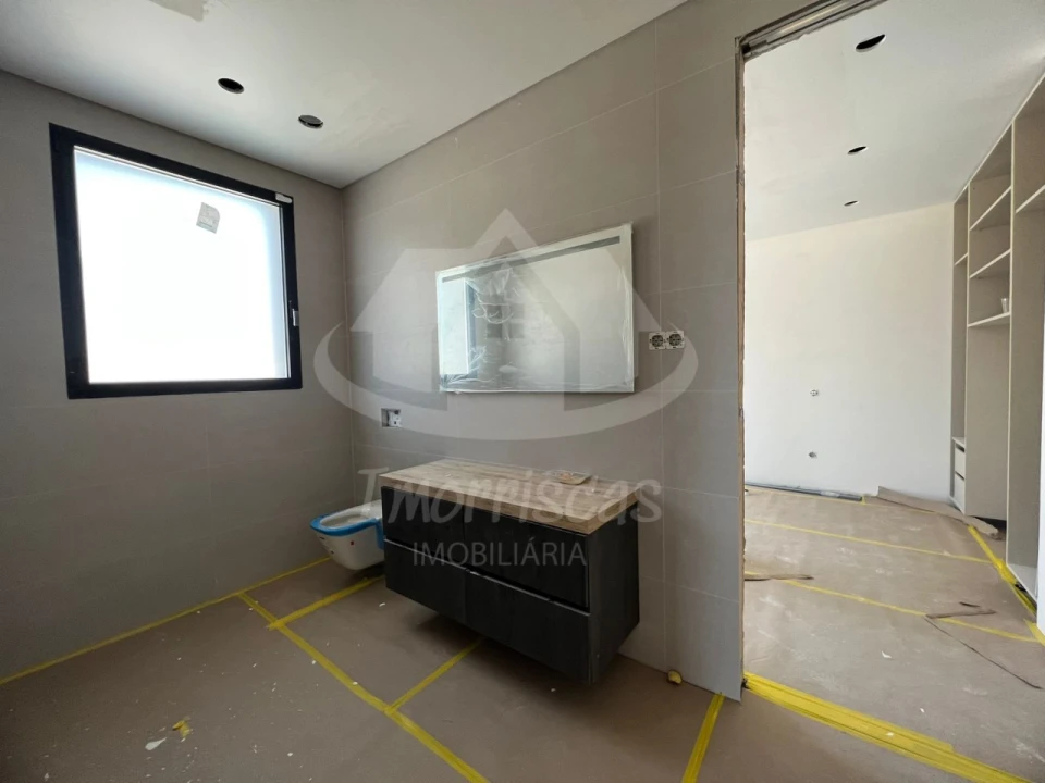 Moradia T4 para Venda em Cartaxo e Vale da Pinta Foto 51