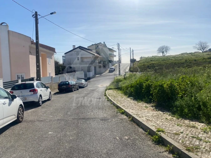 Moradia T4 para Venda em Santa Iria de Azoia, São João da Talha e Bobadela Foto 12
