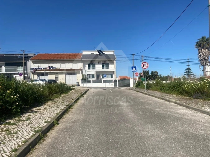 Moradia T4 para Venda em Santa Iria de Azoia, São João da Talha e Bobadela Foto 13