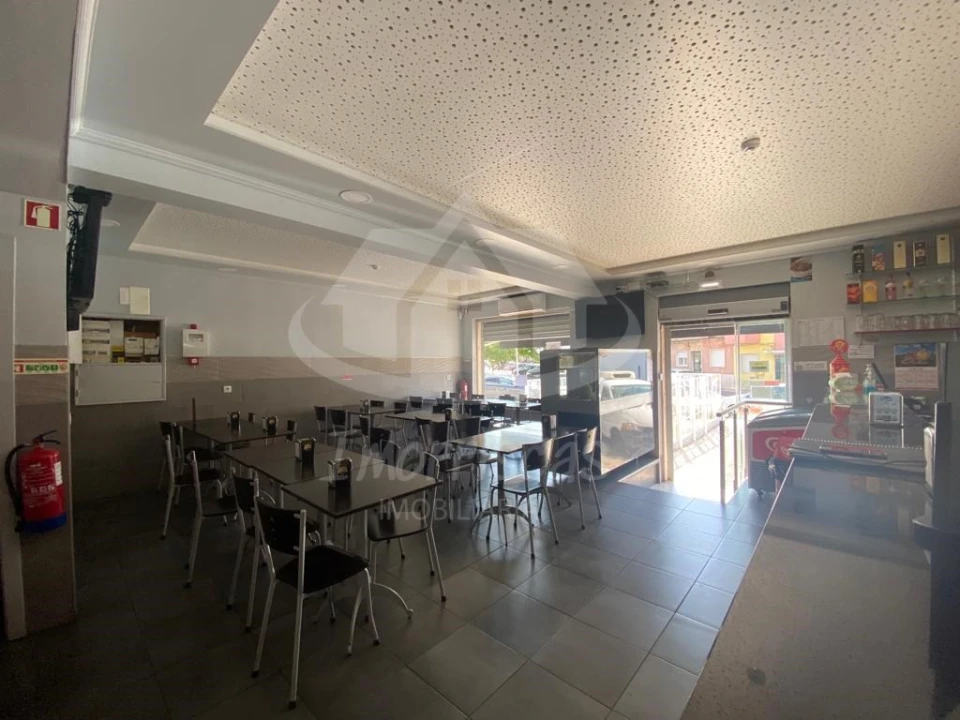 Negócio para Cedência de Quotas em Santa Iria de Azoia, São João da Talha e Bobadela Foto 3