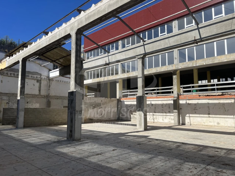 Armazém para Venda em Sacavém e Prior Velho Foto 15