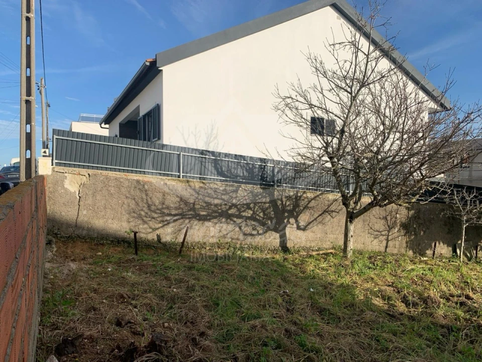 Terreno para Venda em Póvoa de Santa Iria e Forte da Casa Foto 7