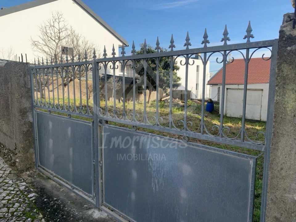 Terreno para Venda em Póvoa de Santa Iria e Forte da Casa Foto 3