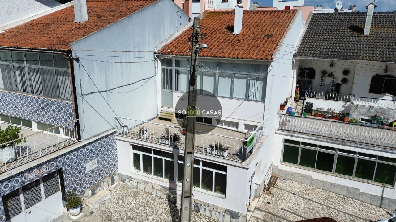 Moradia T3 para Venda em Loures Foto 1