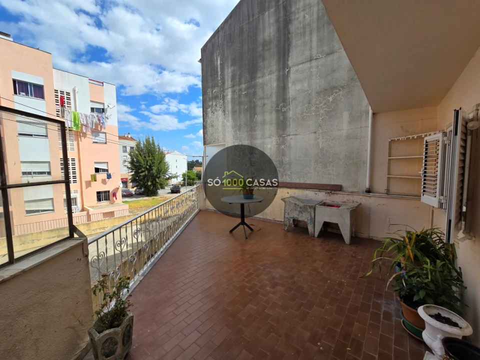 Moradia T3 para Venda em Loures Foto 12