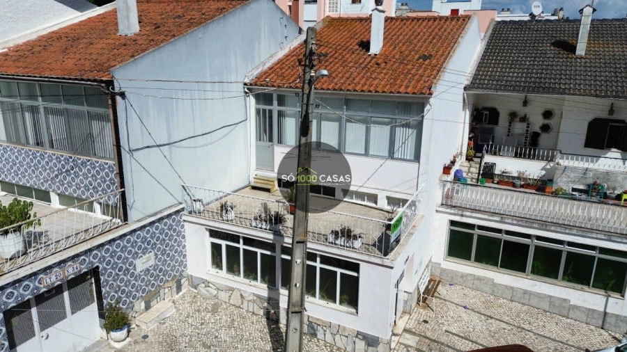 Moradia T3 para Venda em Loures Foto 1