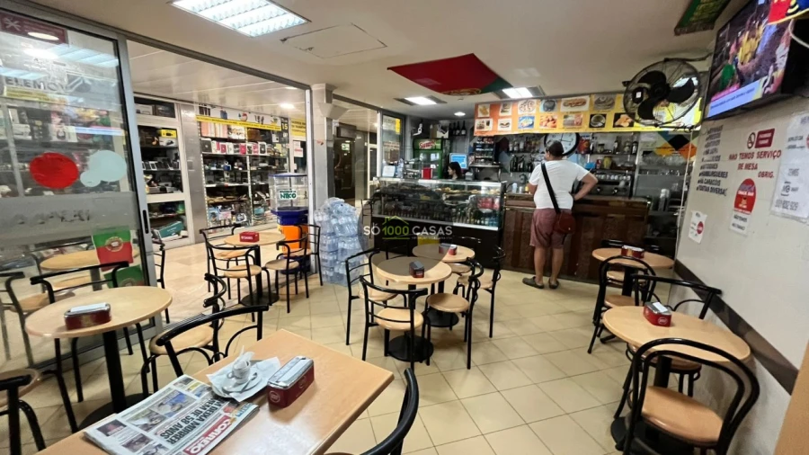 Loja para Venda em Costa da Caparica