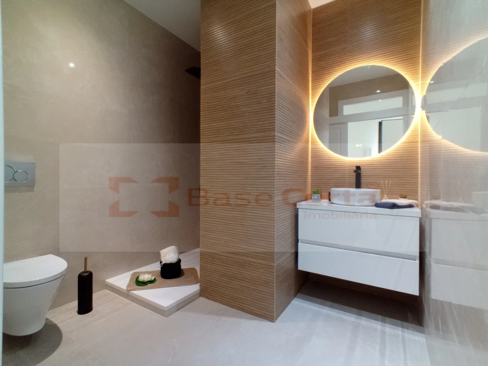 Apartamento T2 para Venda em São Vicente Foto 12