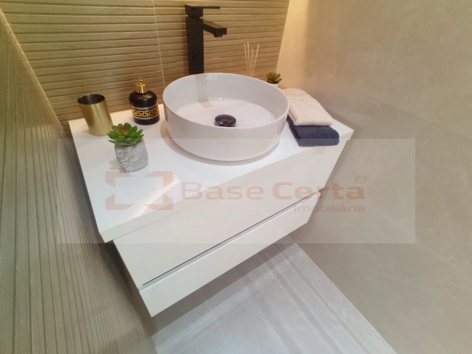 Apartamento T2 para Venda em São Vicente Foto 13