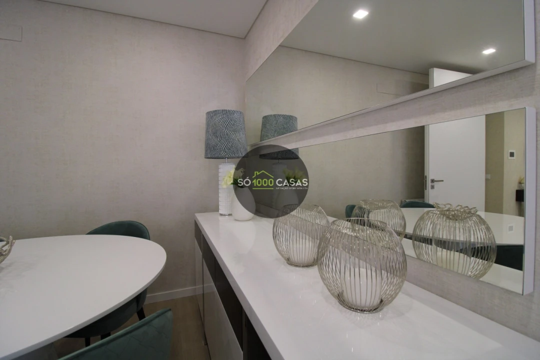 Apartamento T4 para Venda em Águas Livres Foto 4