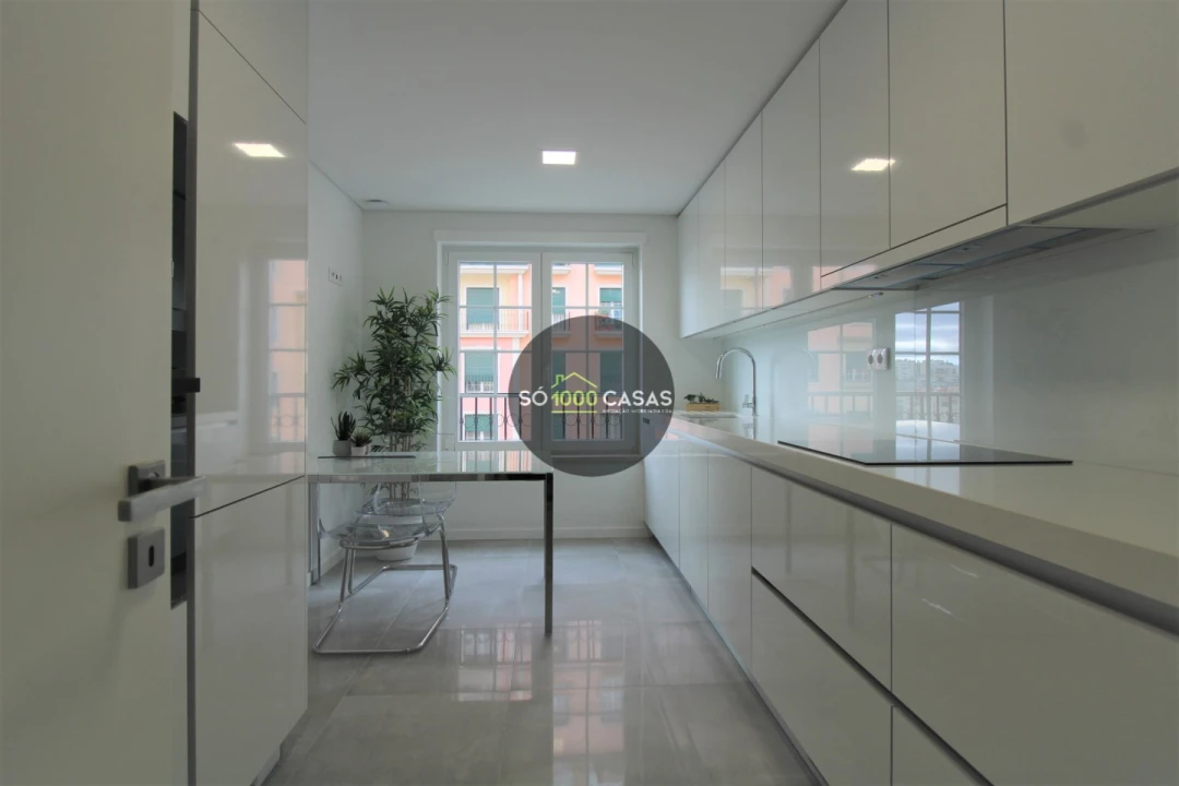 Apartamento T4 para Venda em Águas Livres Foto 20