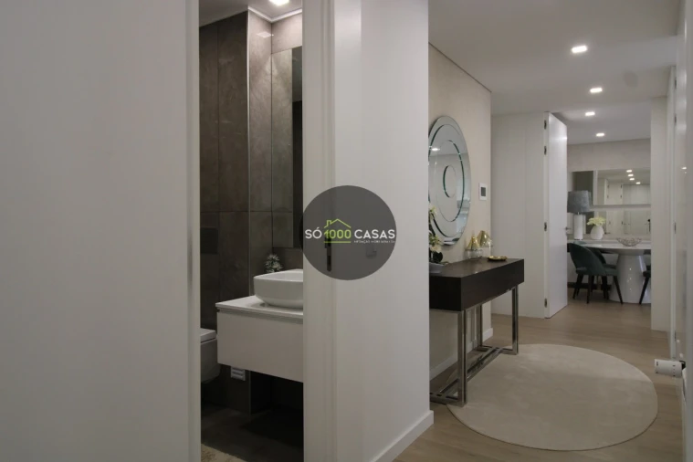 Apartamento T4 para Venda em Águas Livres Foto 16