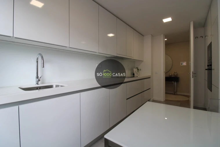 Apartamento T4 para Venda em Águas Livres Foto 23