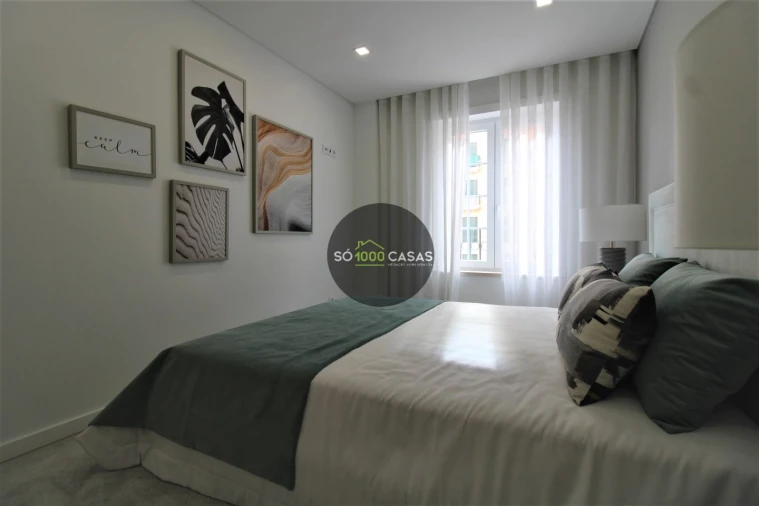 Apartamento T4 para Venda em Águas Livres Foto 35