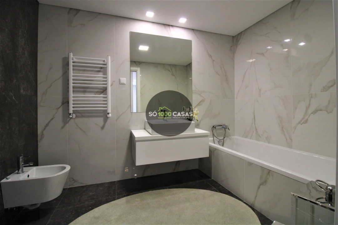 Apartamento T3 para Venda em Águas Livres Foto 47