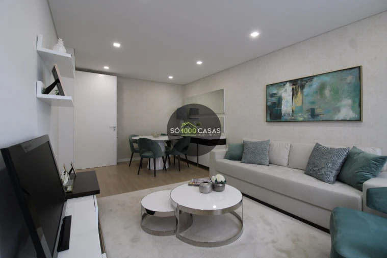 Apartamento T3 para Venda em Águas Livres Foto 3