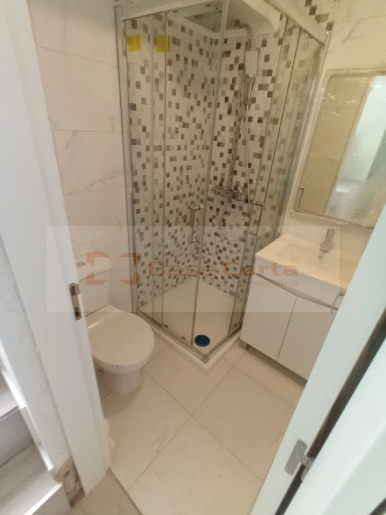 Moradia T9 para Venda em Ajuda Foto 14