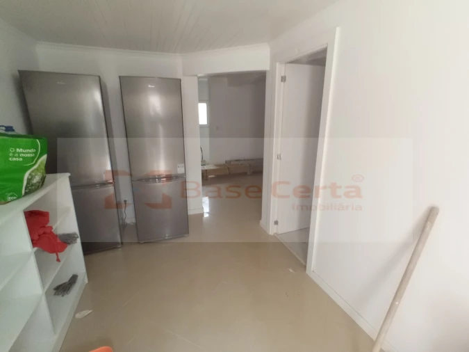 Moradia T9 para Venda em Ajuda Foto 26