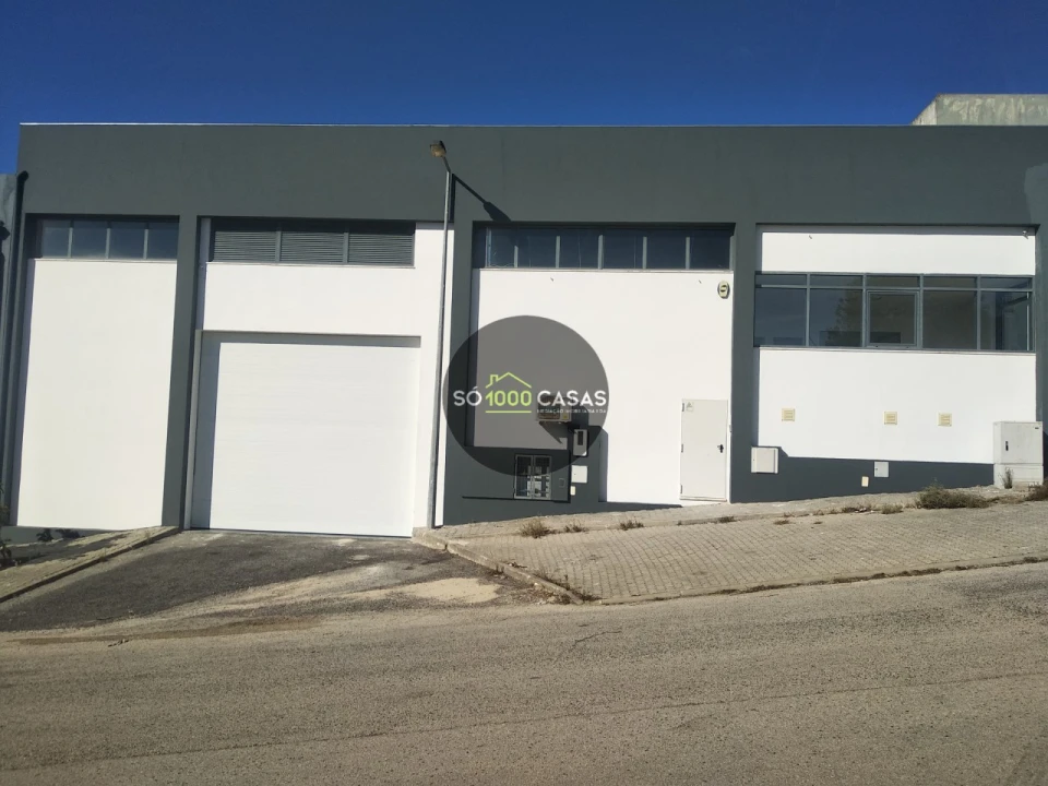 Armazém para Venda em Malveira e São Miguel de Alcainça Foto 4