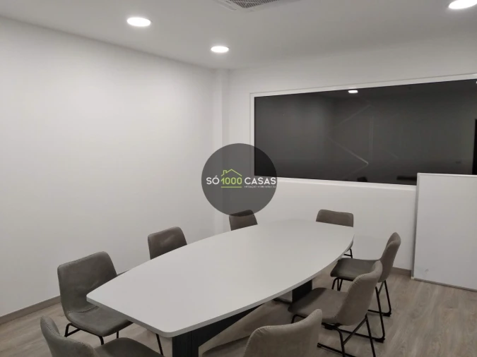 Armazém para Venda em Malveira e São Miguel de Alcainça Foto 14