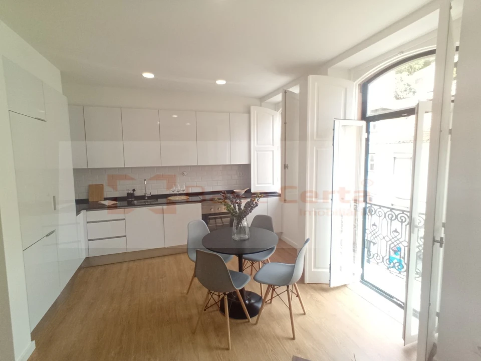 Apartamento T2 para Venda em São Vicente Foto 5