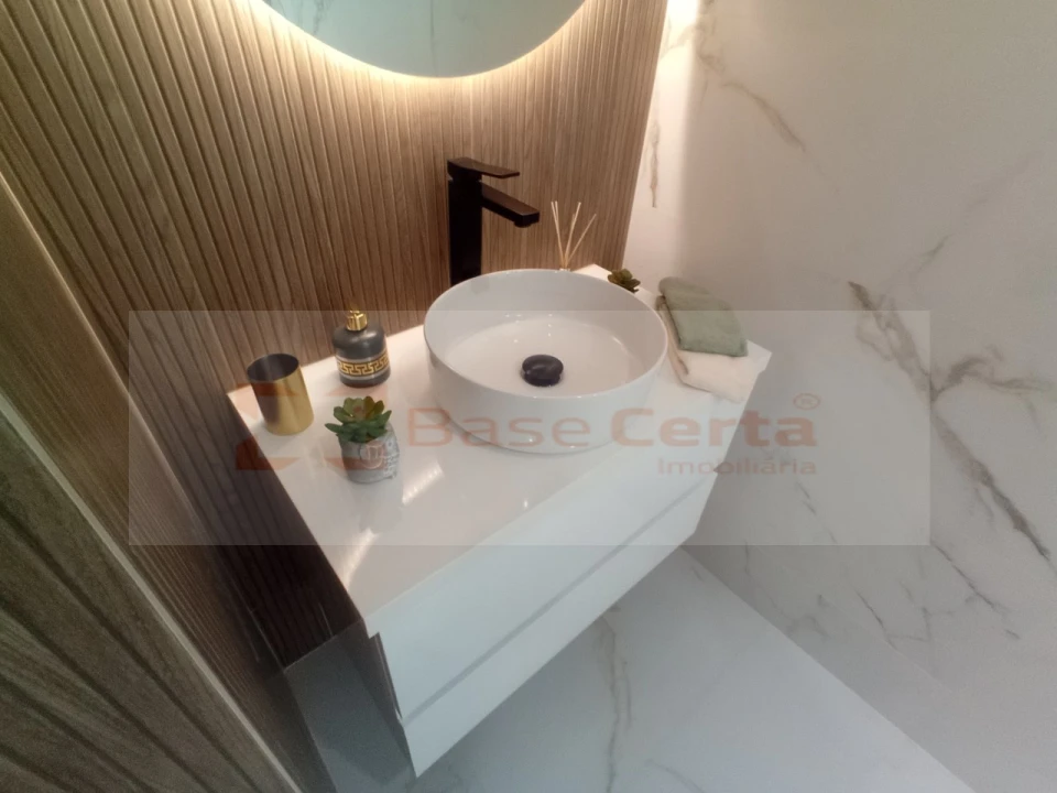 Apartamento T2 para Venda em São Vicente Foto 14
