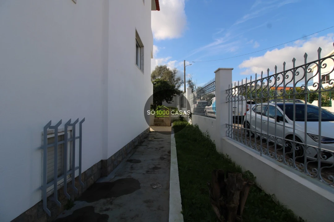 Moradia T5 para Venda em Loures Foto 7