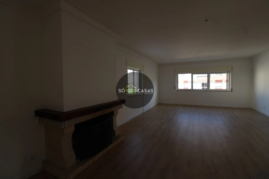 Moradia T5 para Venda em Loures Foto 20