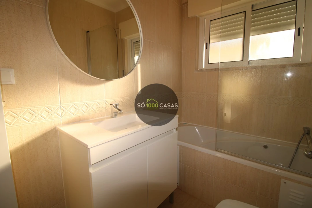 Moradia T5 para Venda em Loures Foto 45