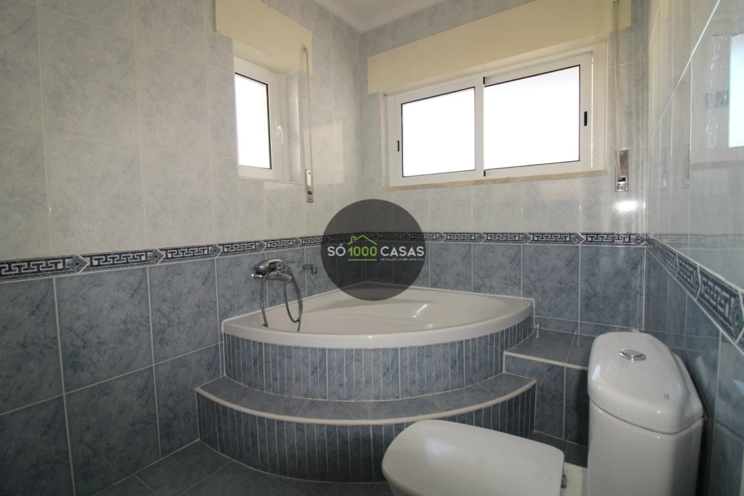 Moradia T5 para Venda em Loures Foto 53