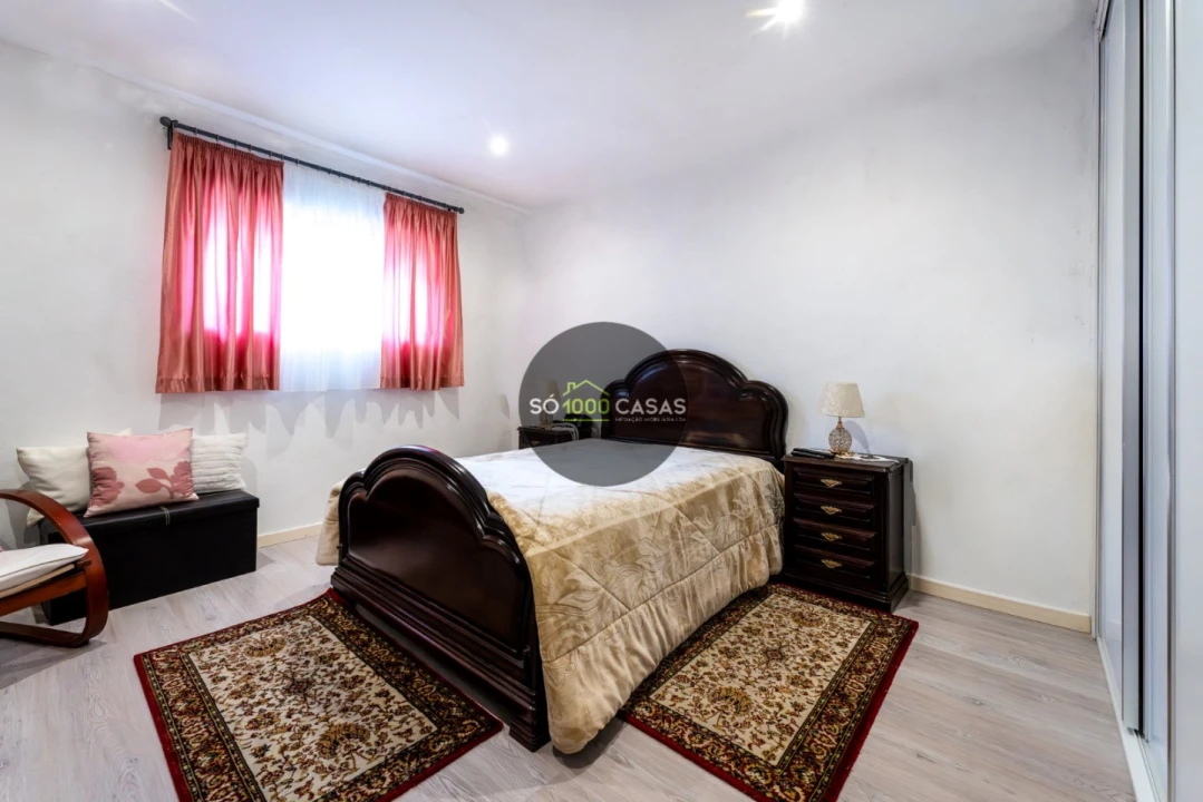 Moradia T5 para Venda em Loures Foto 71