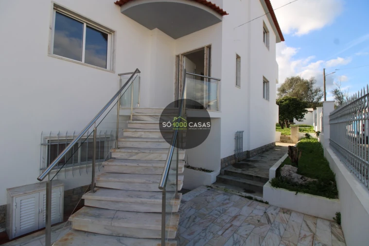 Moradia T5 para Venda em Loures Foto 5