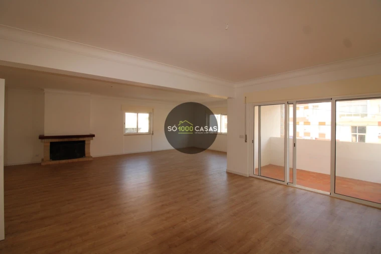 Moradia T5 para Venda em Loures Foto 25