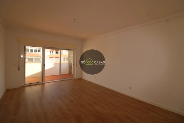 Moradia T5 para Venda em Loures Foto 46