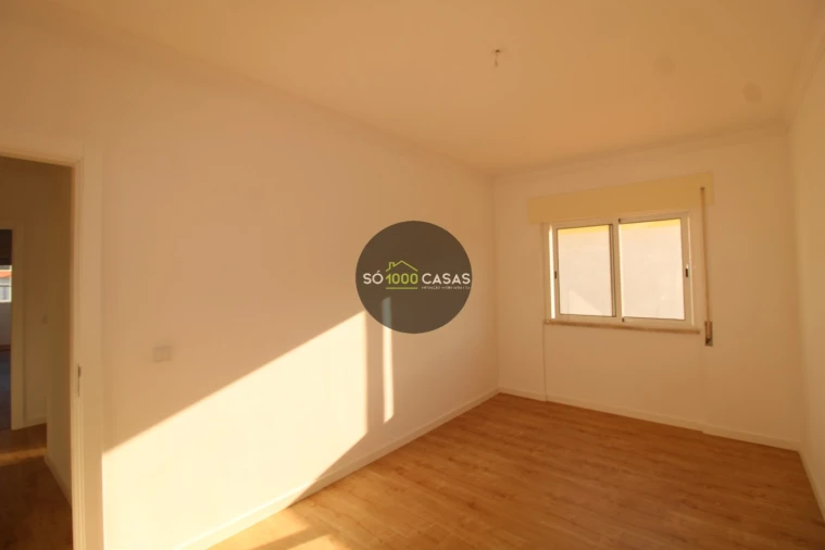 Moradia T5 para Venda em Loures Foto 65