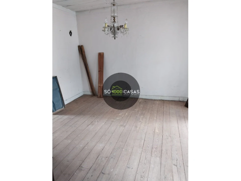 Prédio para Venda em Santo Antão e São Julião do Tojal Foto 6