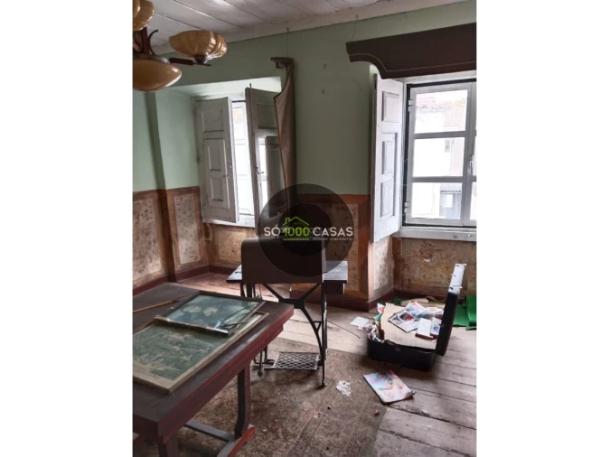 Prédio para Venda em Santo Antão e São Julião do Tojal Foto 4