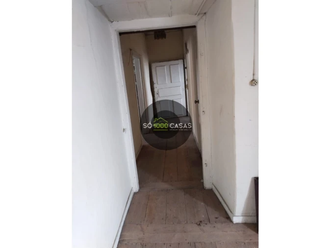 Prédio para Venda em Santo Antão e São Julião do Tojal Foto 7